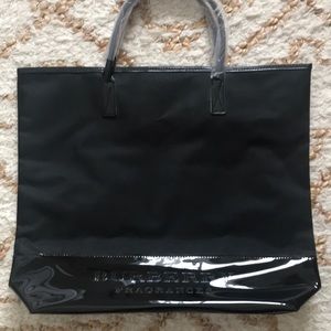 Burberry Fragrances bag
